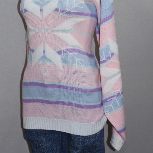 Diversity Sport Sweater - Picture 9 of 14